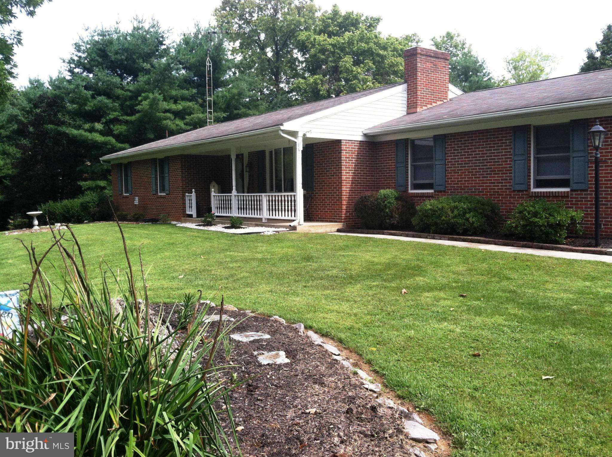 15304 Dellinger Road Williamsport, MD 21795 - Photo 3 of 30 Exterior (Front)