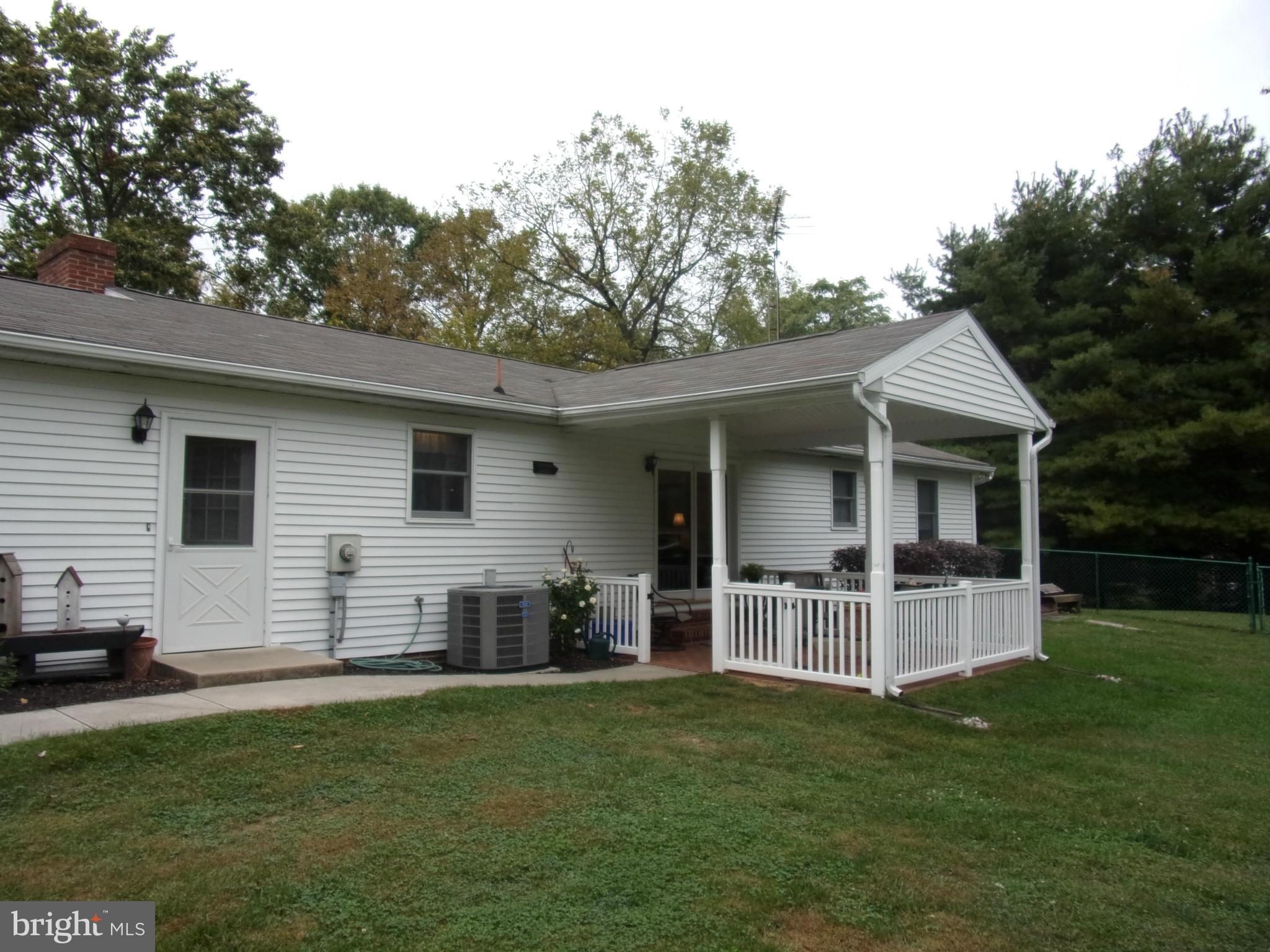 15304 Dellinger Road Williamsport, MD 21795 - Photo 21 of 30 Exterior (Rear)