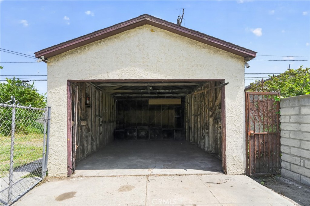 443 West Cedar Street Compton, CA 90220 - Photo 37 of 38