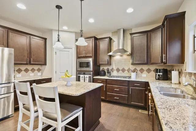 $805,000 | 274 Lakestone Parkway, Woodstock, GA 30188