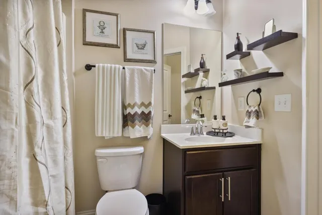 $805,000 | 274 Lakestone Parkway, Woodstock, GA 30188