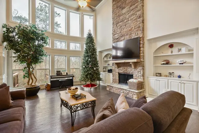 $805,000 | 274 Lakestone Parkway, Woodstock, GA 30188