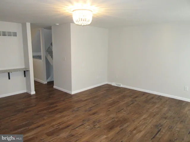 $2,100 | 4 Winton Lane, Newark, DE 19702