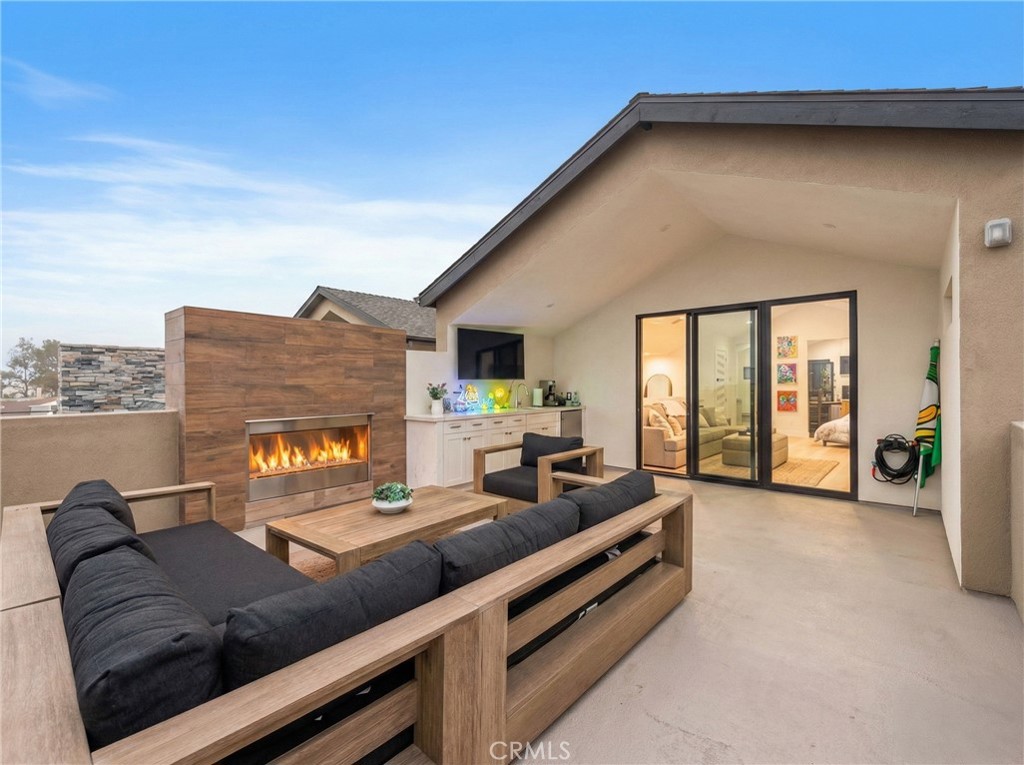 603 Delaware Street Huntington Beach, CA 92648 - Photo 24 of 32