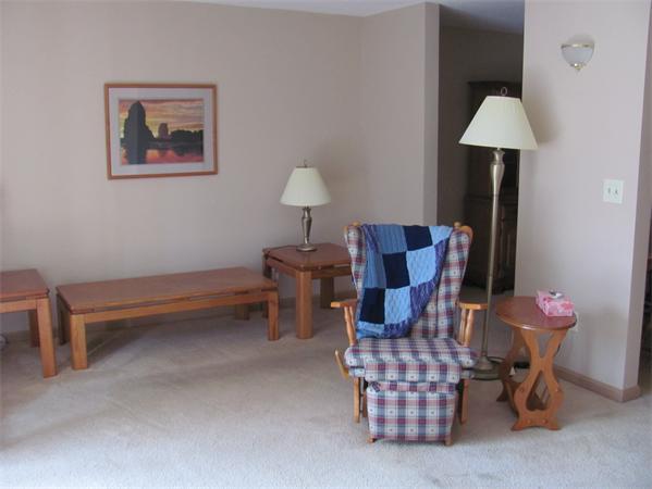 303 Maple Brook Road, Unit 303 Bellingham, MA 02019 - Photo 4 of 12 Gallery Image 4