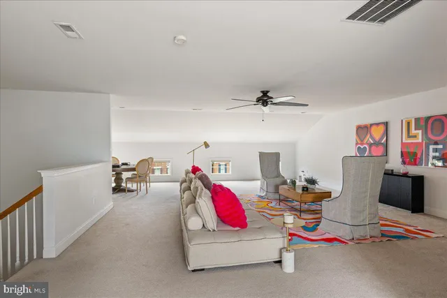 $1,120,000 | 206 Paxon Alley, Unit 51, Newtown, PA 18940