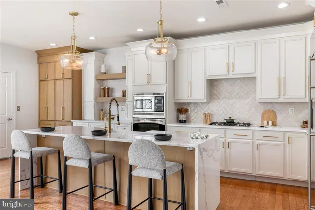 $1,120,000 | 206 Paxon Alley, Unit 51, Newtown, PA 18940