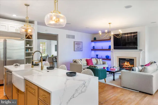 $1,120,000 | 206 Paxon Alley, Unit 51, Newtown, PA 18940