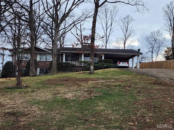 $289,500 | 2001 Woodhaven Road, Poplar Bluff, MO 63901