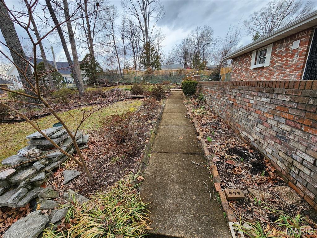 2001 Woodhaven Road Poplar Bluff, MO 63901 - Photo 7 of 64