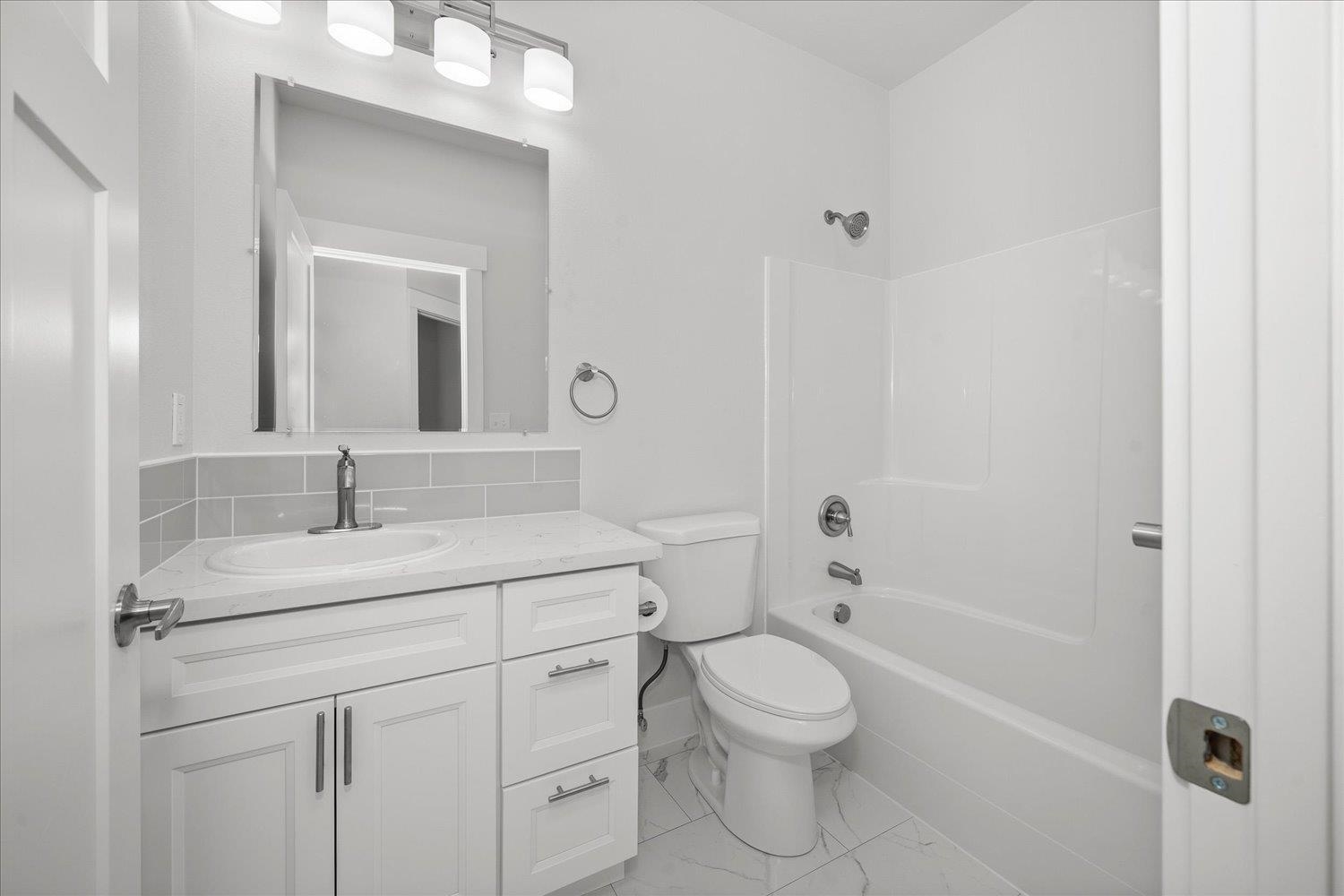 4201 North Silas Road Spokane Valley, WA 99216 - Photo 19 of 31 Gallery Image 19