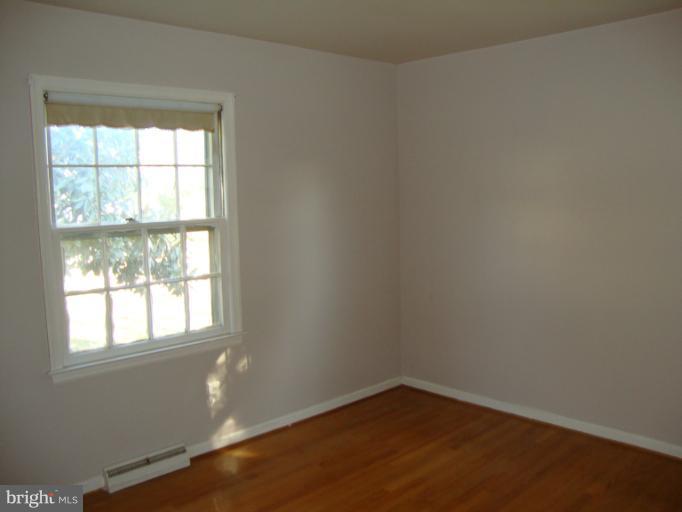 8064 Greenwich Road Catlett, VA 20119 - Photo 6 of 17 Second Bedroom
