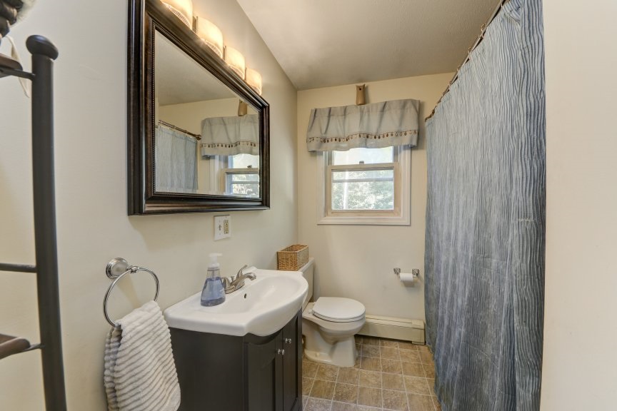4 Ashwood Drive Rochester, NH 03867 - Photo 22 of 30
