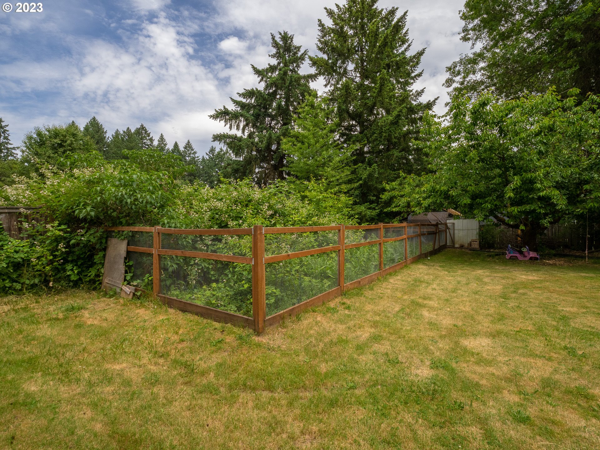 23845 Northeast Home Acres Road Newberg, OR 97132 - Photo 8 of 32 Gallery Image 8