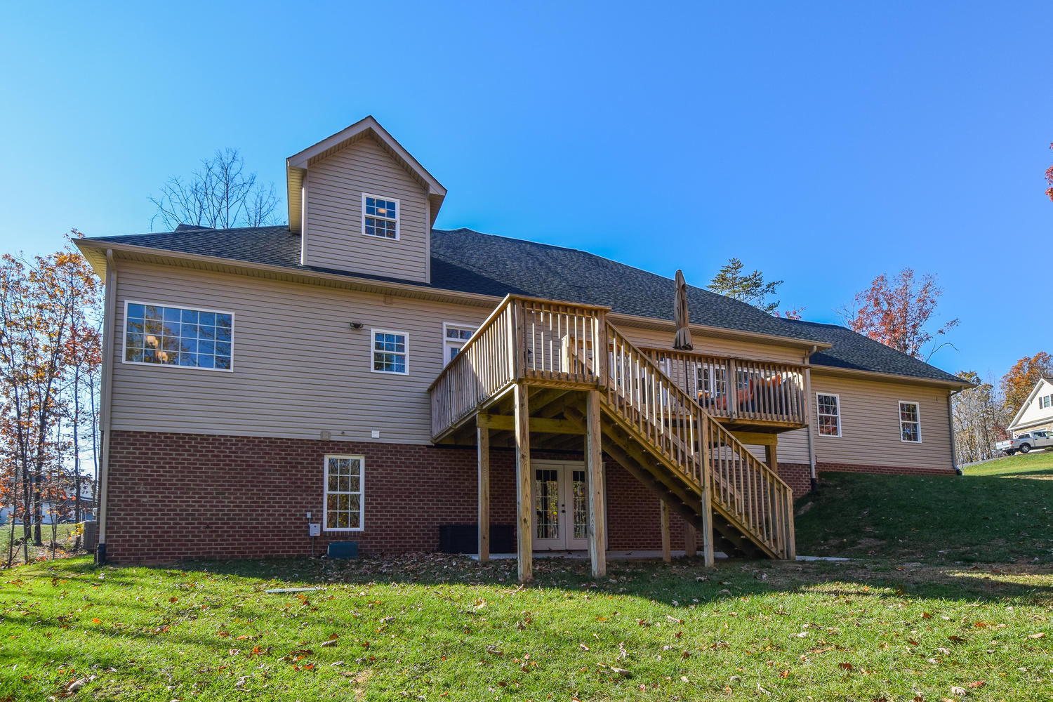 45 Turtle Rock Ridge Blue Ridge, VA 24064 - Photo 39 of 55 45 Turtle Rock Ridge Blue-large-041-26-3
