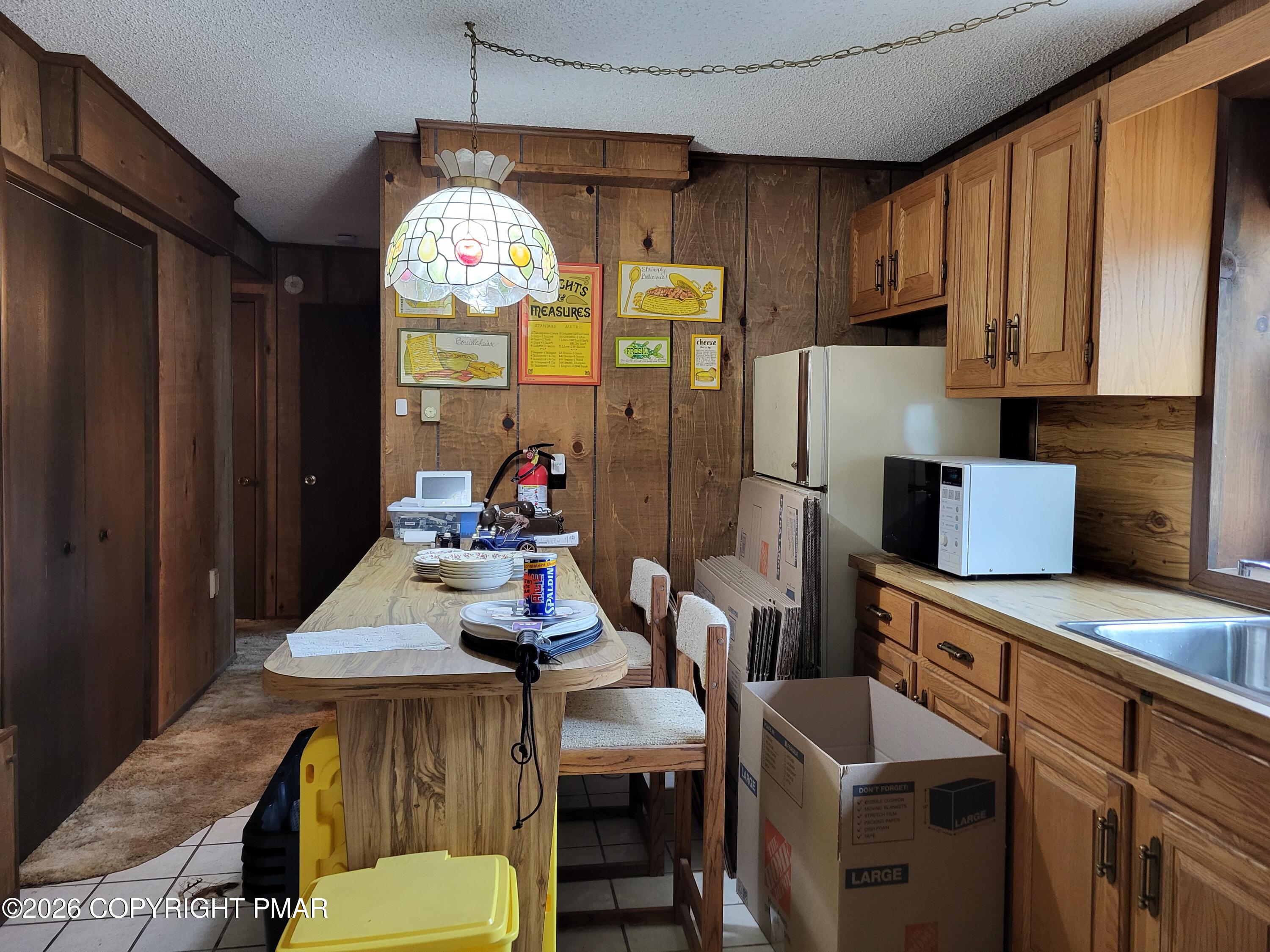 2014 Scarborough Way Bushkill, PA 18324 - Photo 47 of 82 20260330_102647