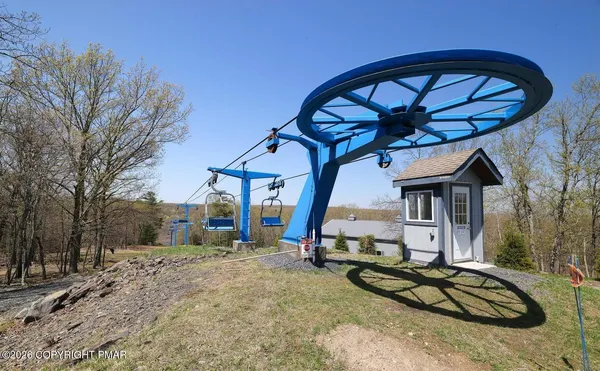 $267,000 | 2014 Scarborough Way, Bushkill, PA 18324
