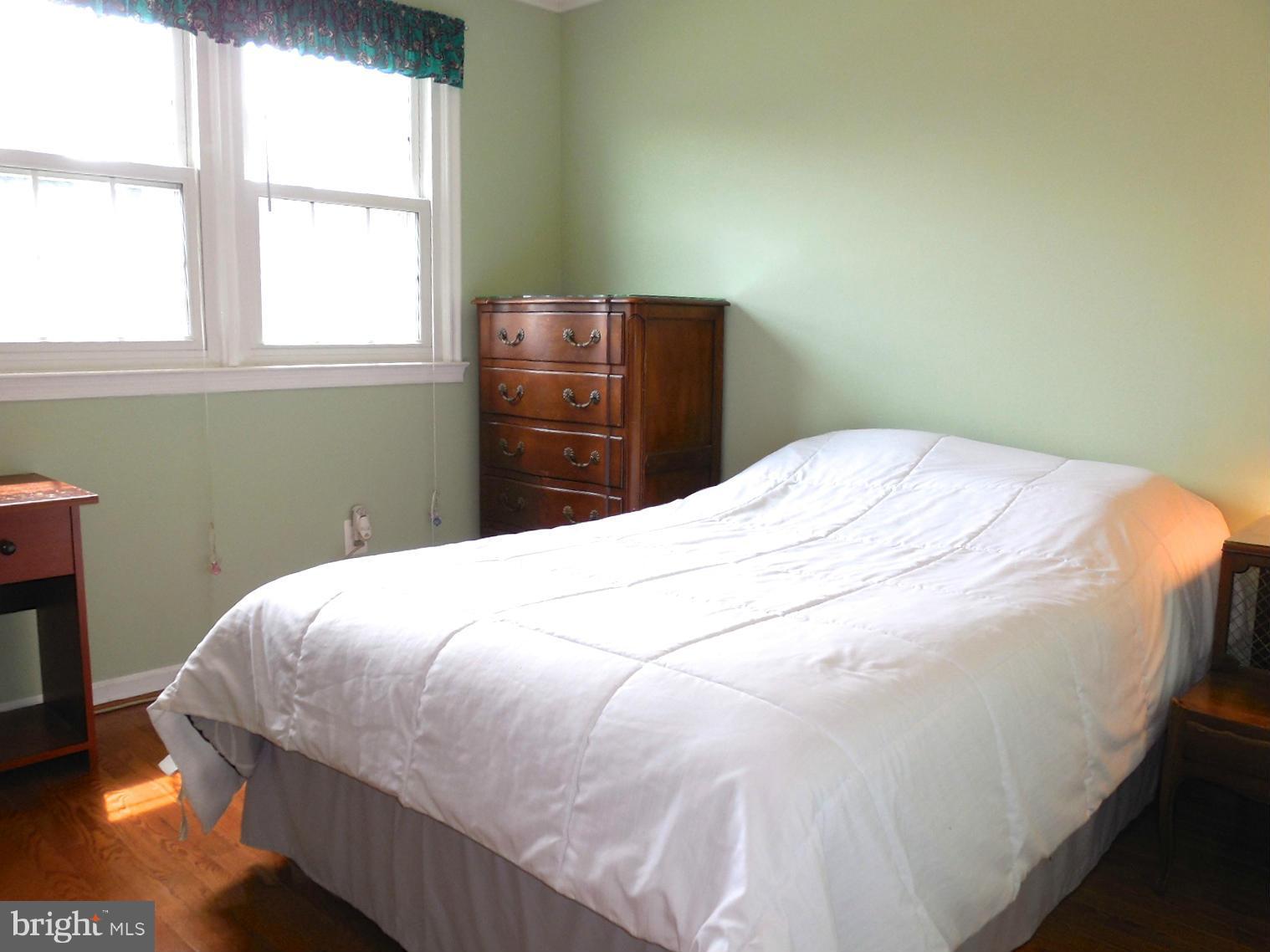 16 Felton Road Lutherville-Timonium, MD 21093 - Photo 19 of 30 Bedroom #3 is light filled