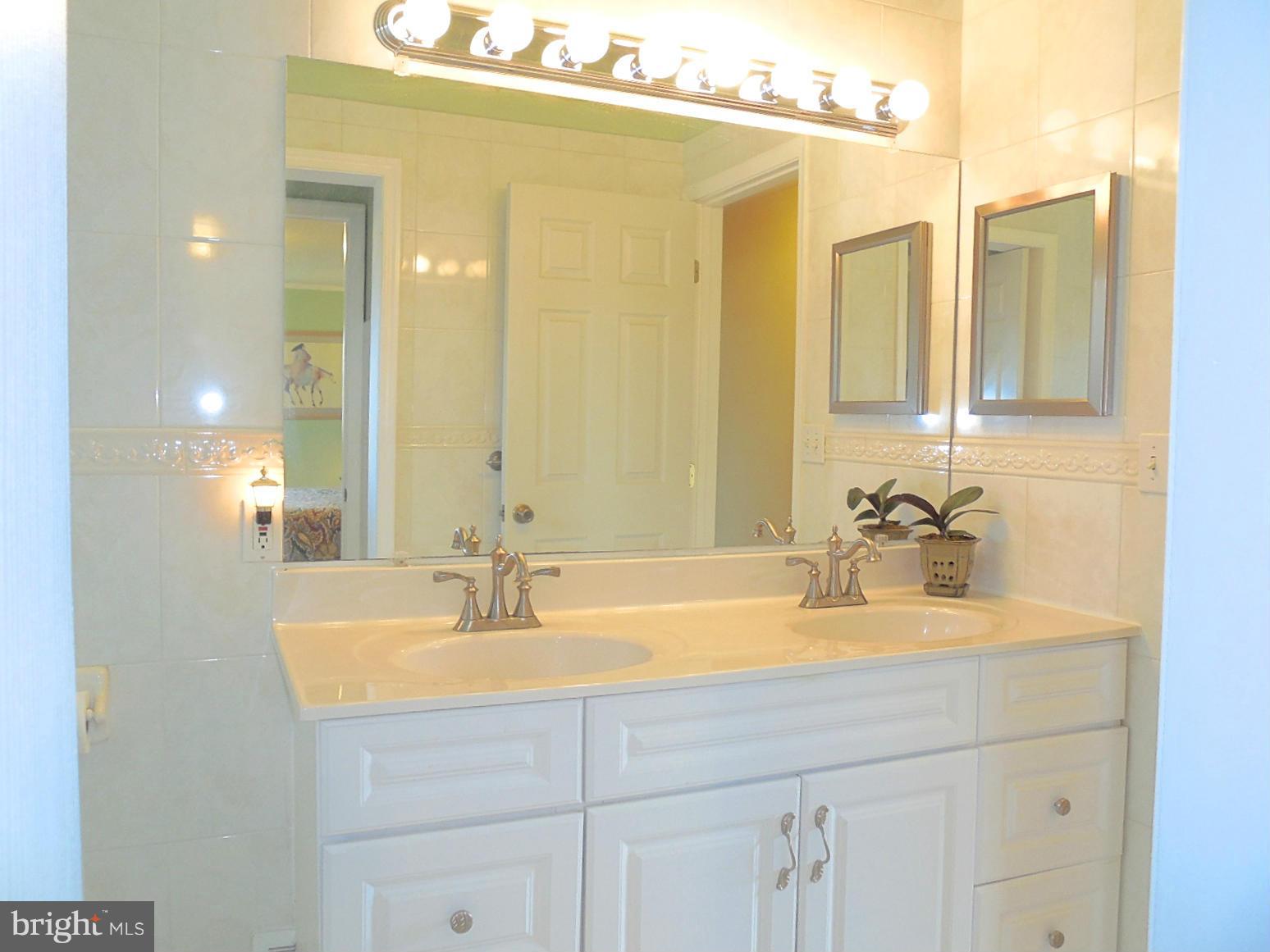 16 Felton Road Lutherville-Timonium, MD 21093 - Photo 22 of 30 Double sink vanity