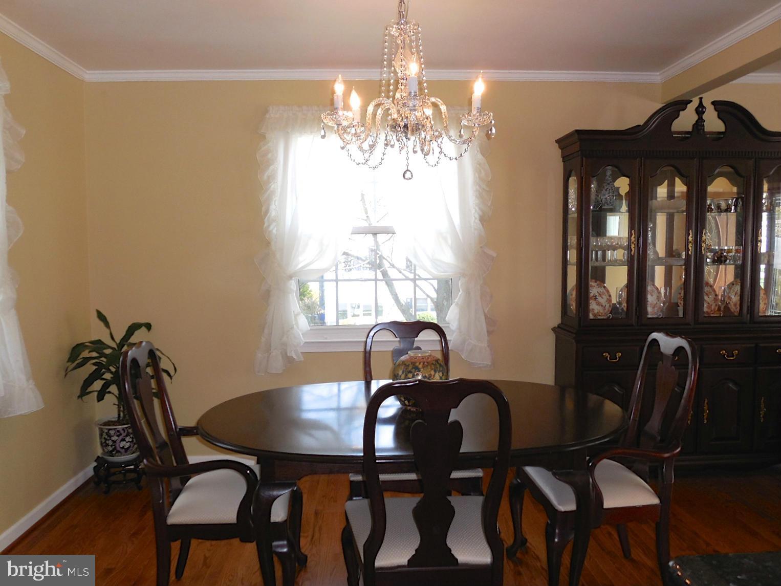 16 Felton Road Lutherville-Timonium, MD 21093 - Photo 7 of 30 Dining Room