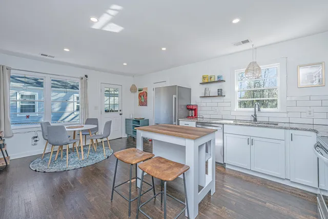 $340,000 | 1601 Greenbay Drive, North Charleston, SC 29406