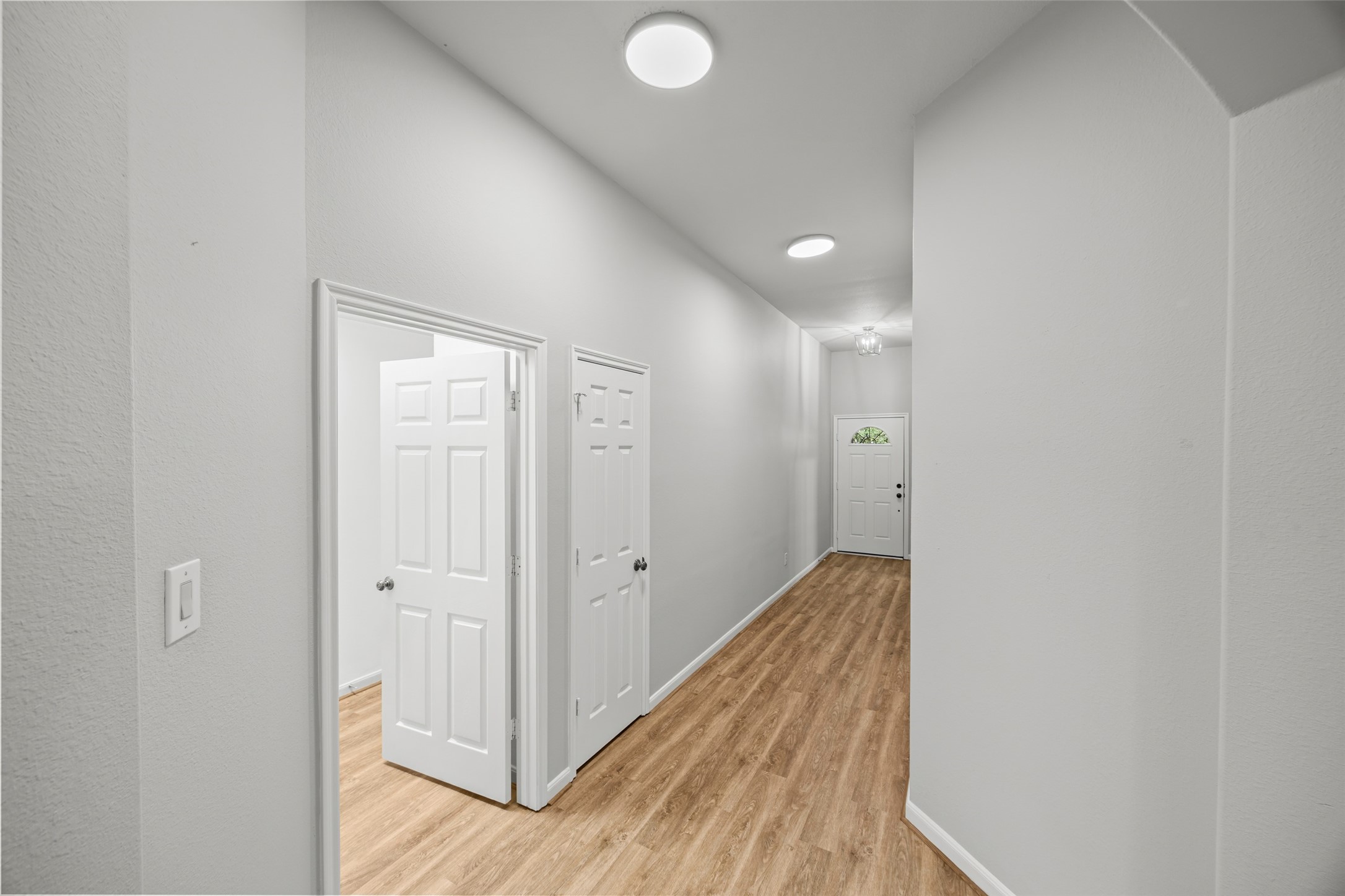 12322 West Elizabeth Shore Loop Cypress, TX 77433 - Photo 6 of 28 a view of hallway with wooden floor