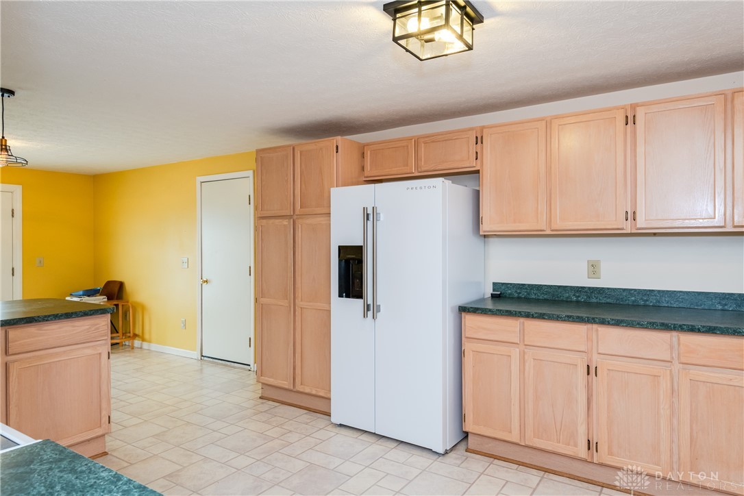 929 North Tecumseh Road Springfield, OH 45504 - Photo 14 of 57 Gallery Image 14