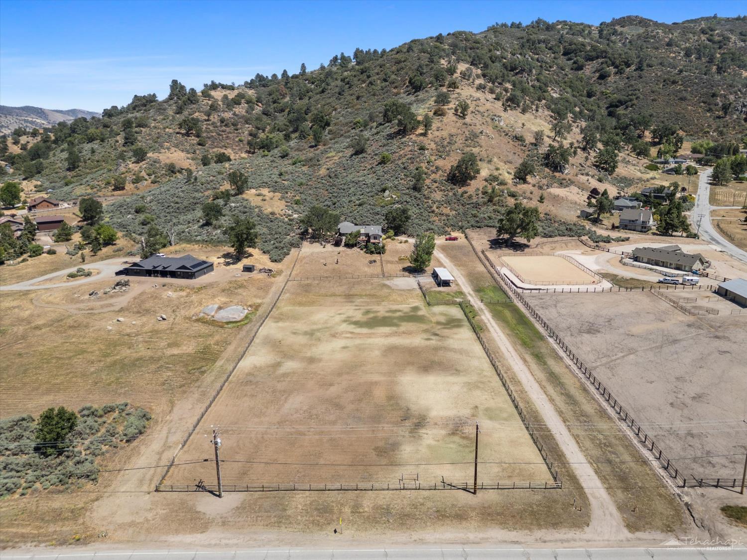 29640 South Lower Valley Road Tehachapi, CA 93561 - Photo 65 of 76 Gallery Image 65