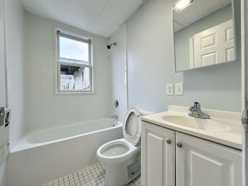 3 Allen Street, Unit 6 Worcester, MA 01610 - Photo 21 of 28