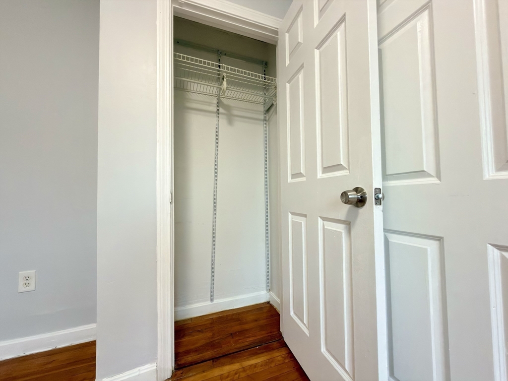 3 Allen Street, Unit 6 Worcester, MA 01610 - Photo 7 of 28