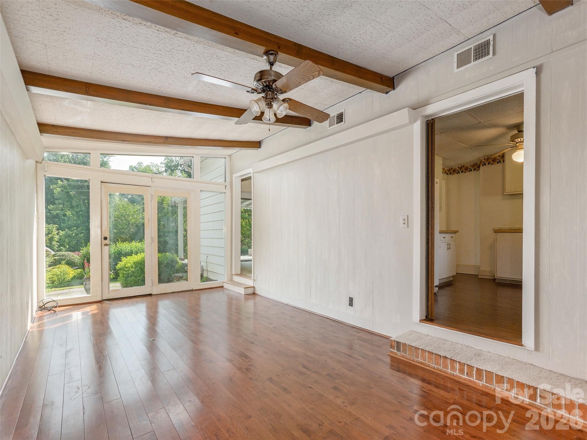 34 Lockhart Road Tryon, NC 28782 - Photo 17 of 48