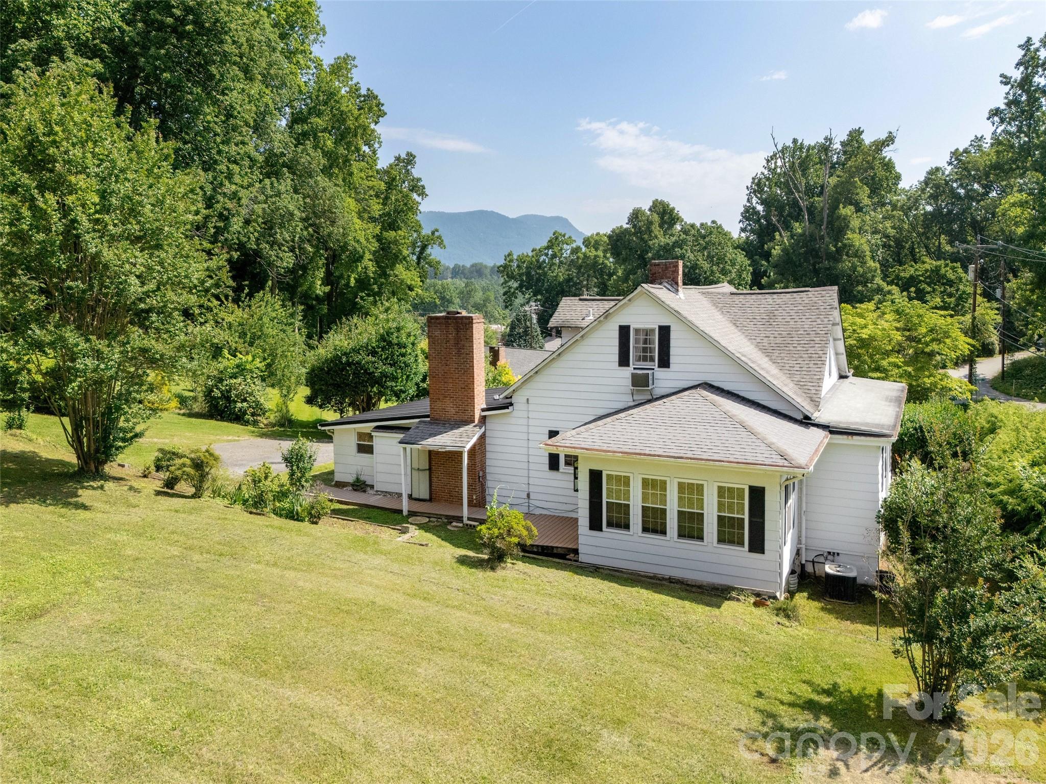 34 Lockhart Road Tryon, NC 28782 - Photo 2 of 48