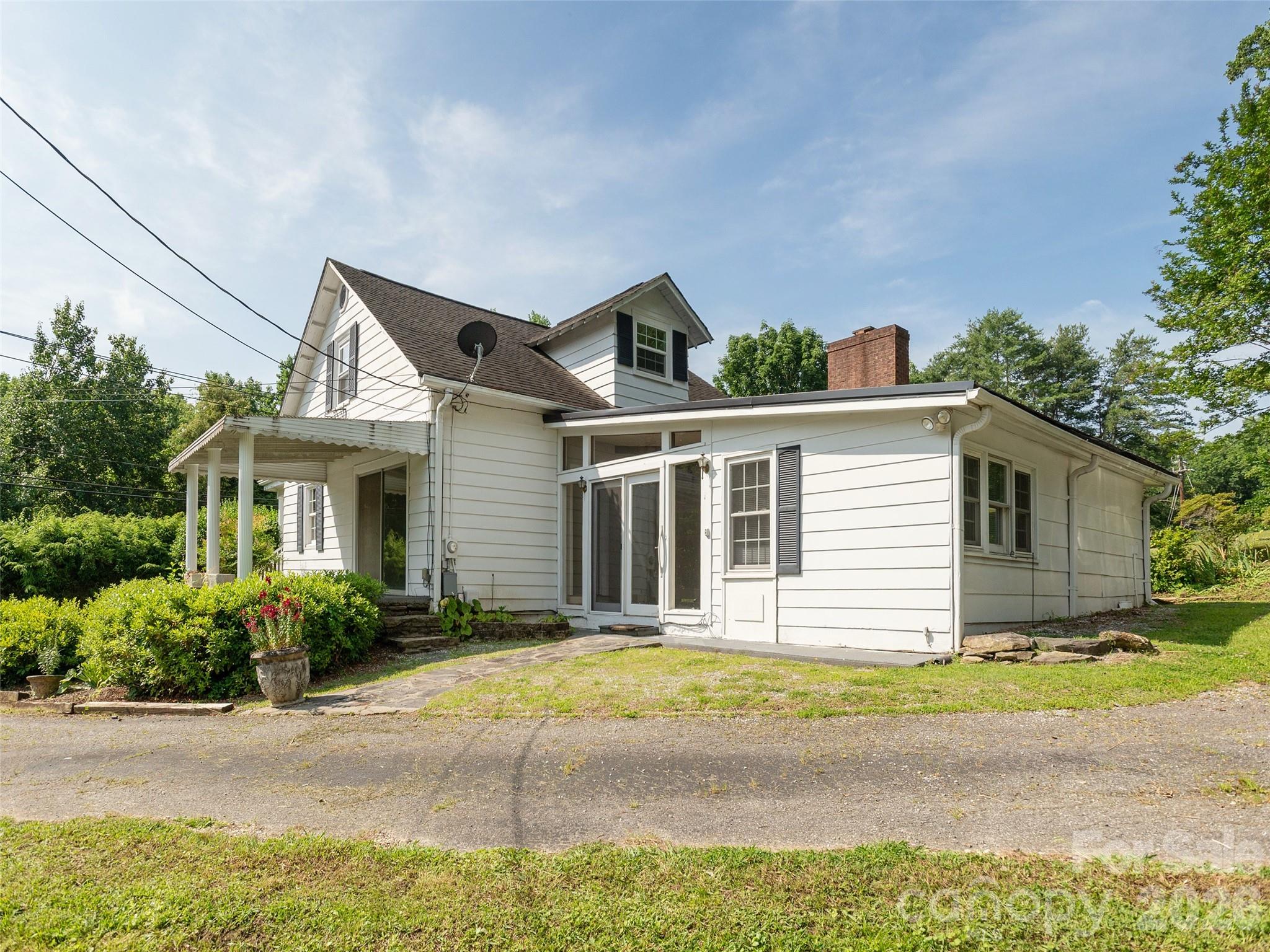 34 Lockhart Road Tryon, NC 28782 - Photo 43 of 48
