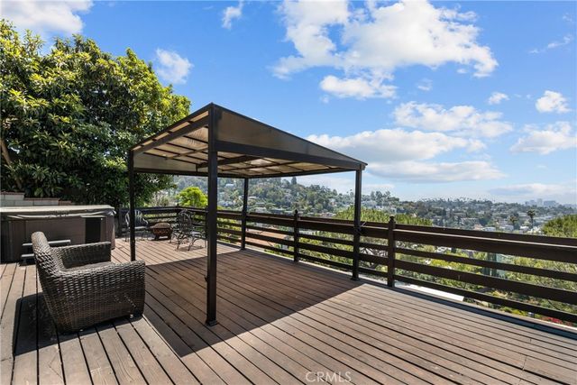 $1,050,000 | 2067 Mayview Drive, Los Angeles, CA 90027