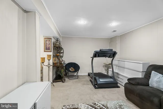 a view of a workspace with furniture