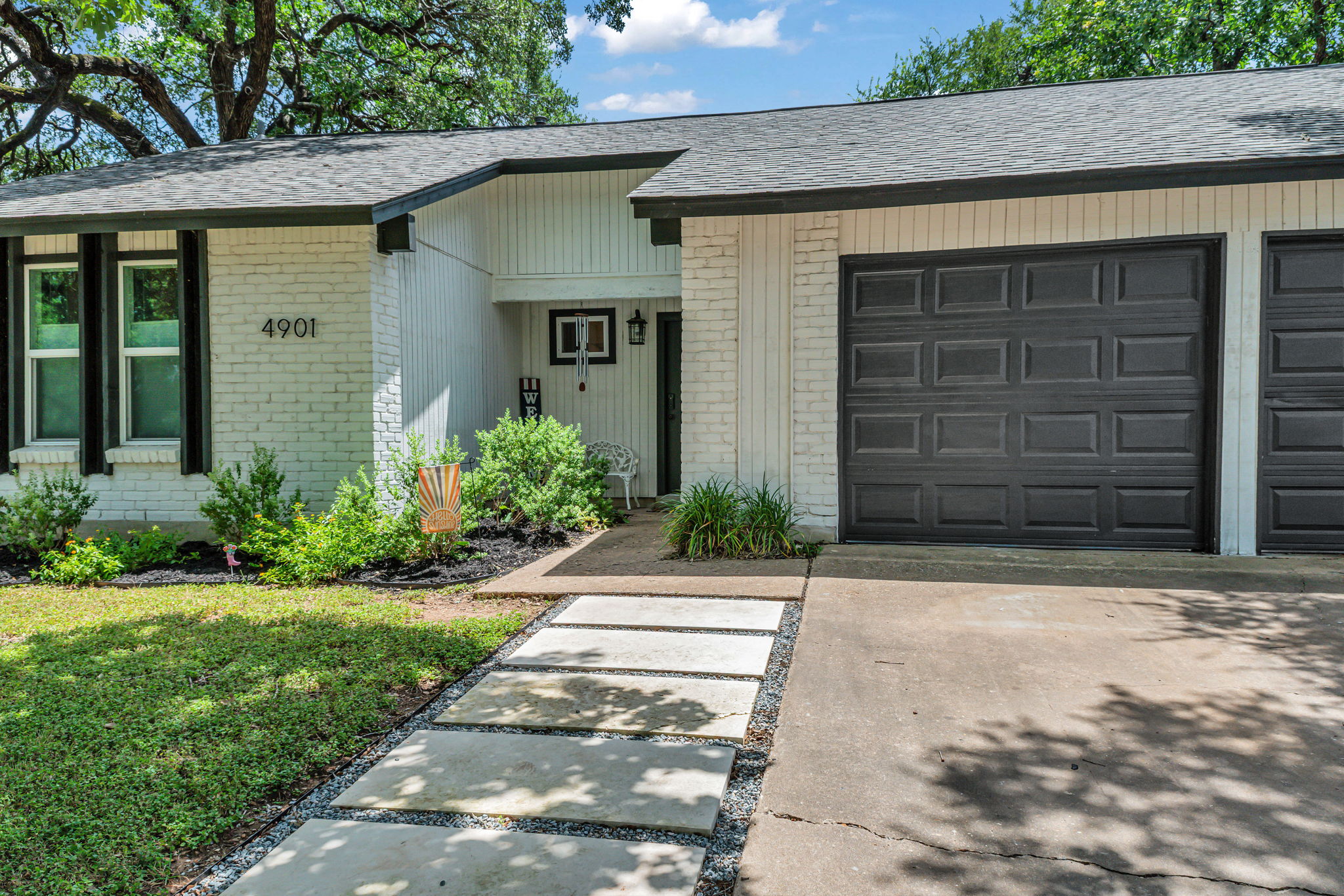 4901 Powder River Road Austin, TX 78759 - Photo 2 of 34