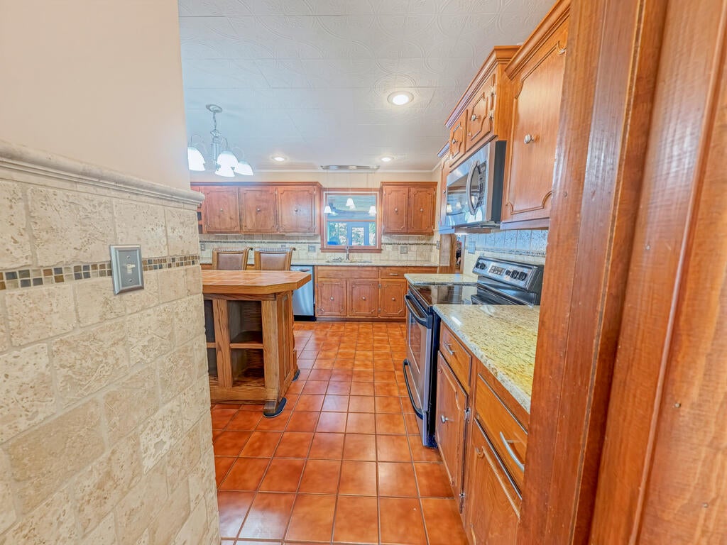 94 Ridge Road Lebanon, VA 24266 - Photo 21 of 44 Gallery Image 21