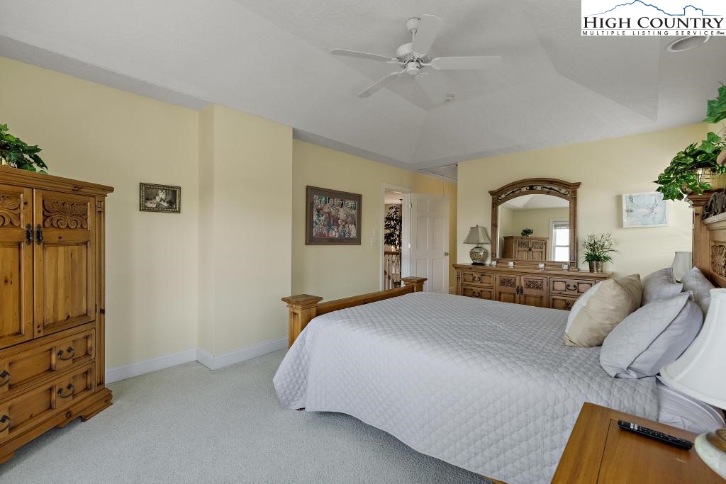 302 North Pinnacle Ridge Road Beech Mountain, NC 28604 - Photo 27 of 44 Gallery Image 27