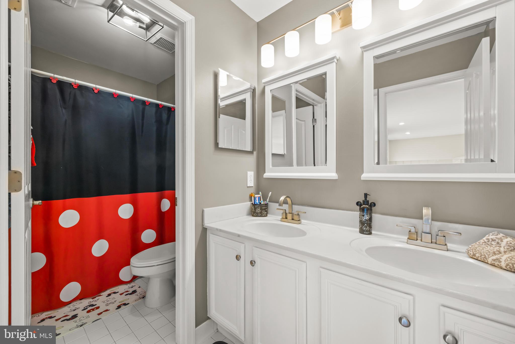 5329 Woodlot Road Columbia, MD 21044 - Photo 22 of 37 Gallery Image 22