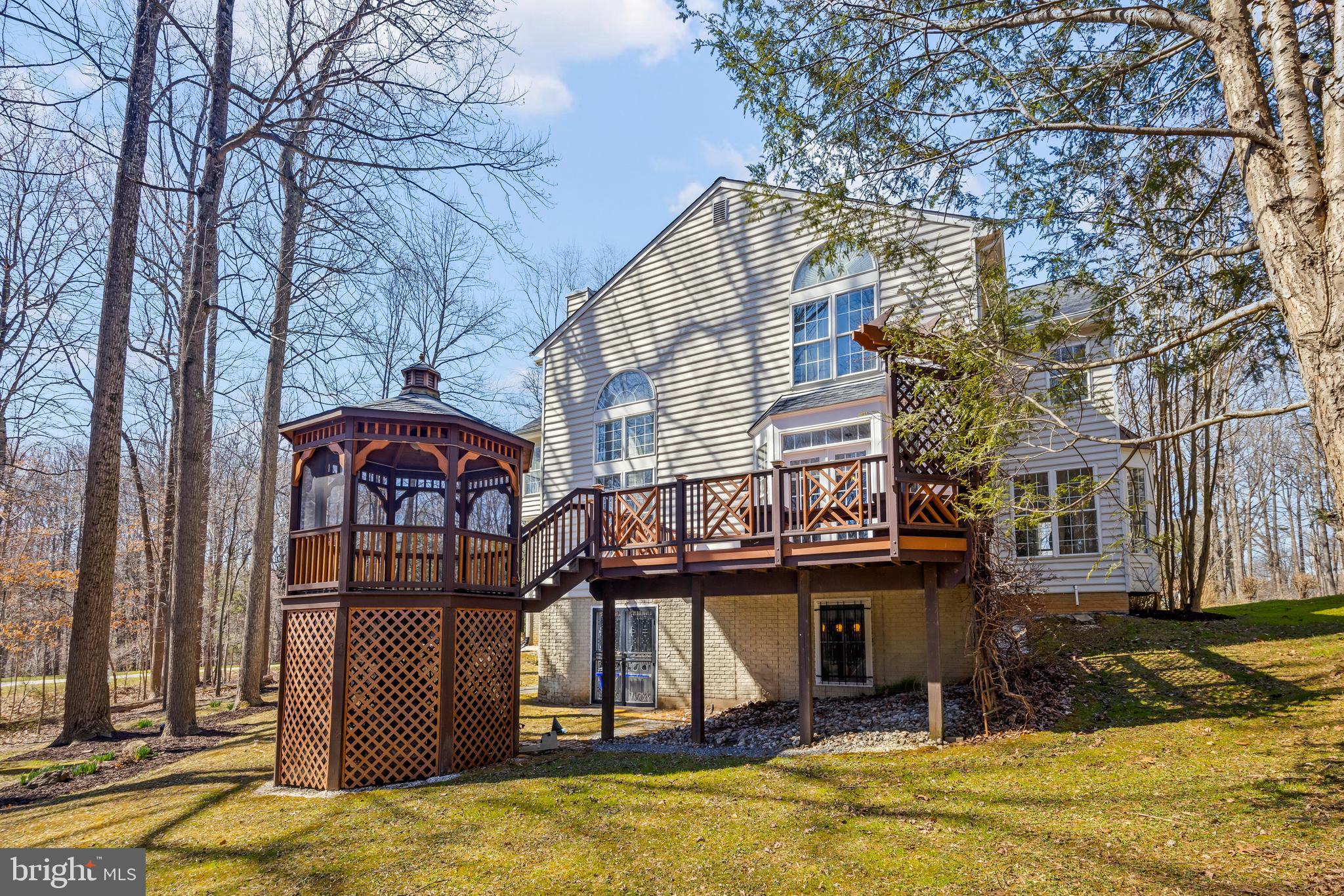 5329 Woodlot Road Columbia, MD 21044 - Photo 34 of 37 Gallery Image 34