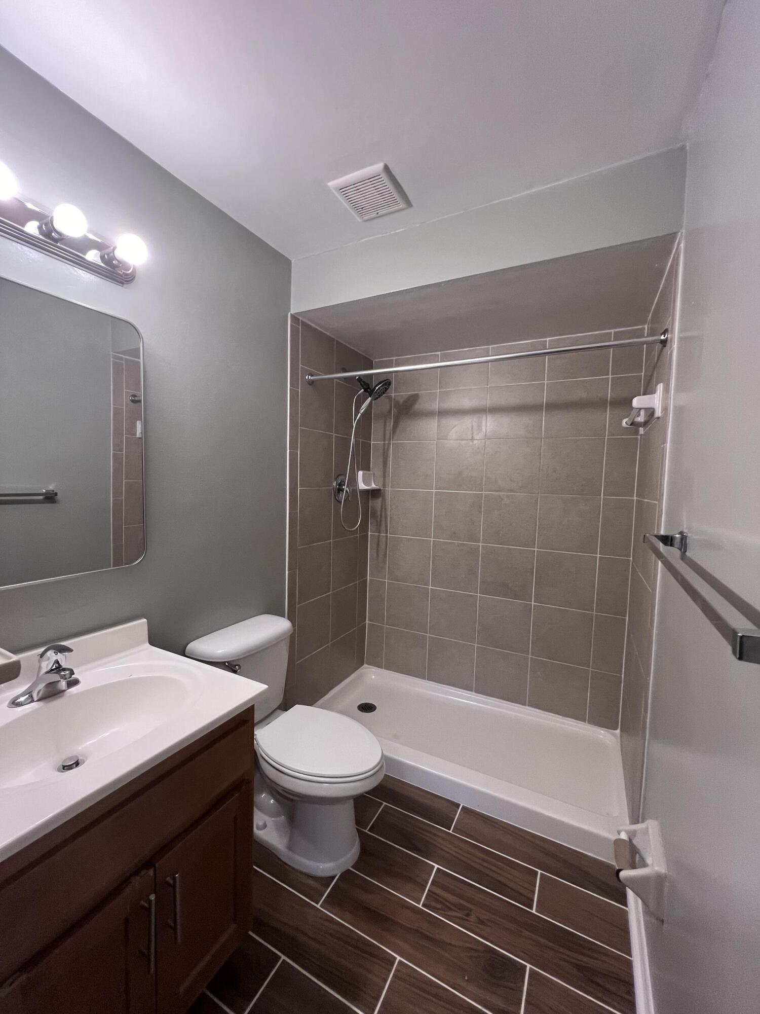 1514 Clearlake Road, Unit 36 Cocoa, FL 32922 - Photo 5 of 10 IMG_2922