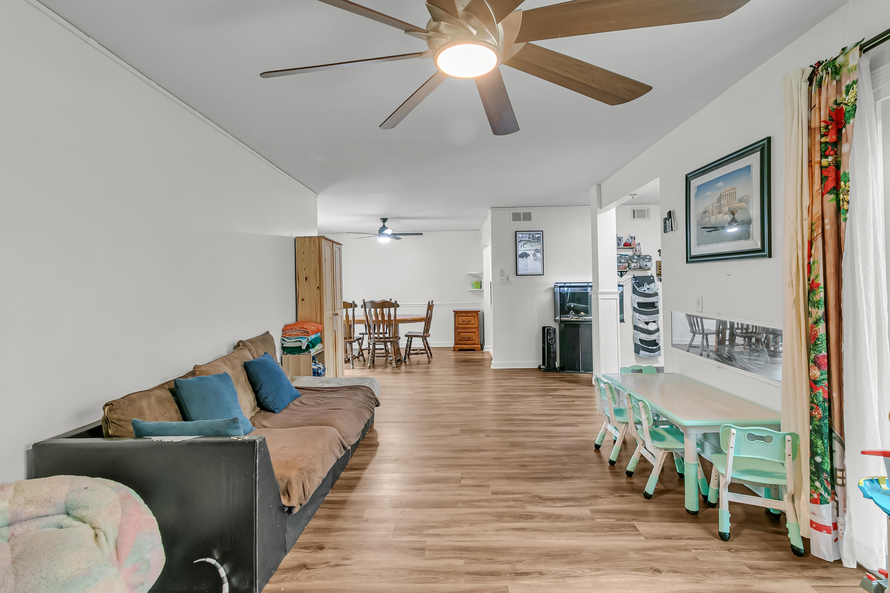 104 Kings Way Summerville, SC 29485 - Photo 16 of 37 16. 104 Kings Way Kings Grant Summervill