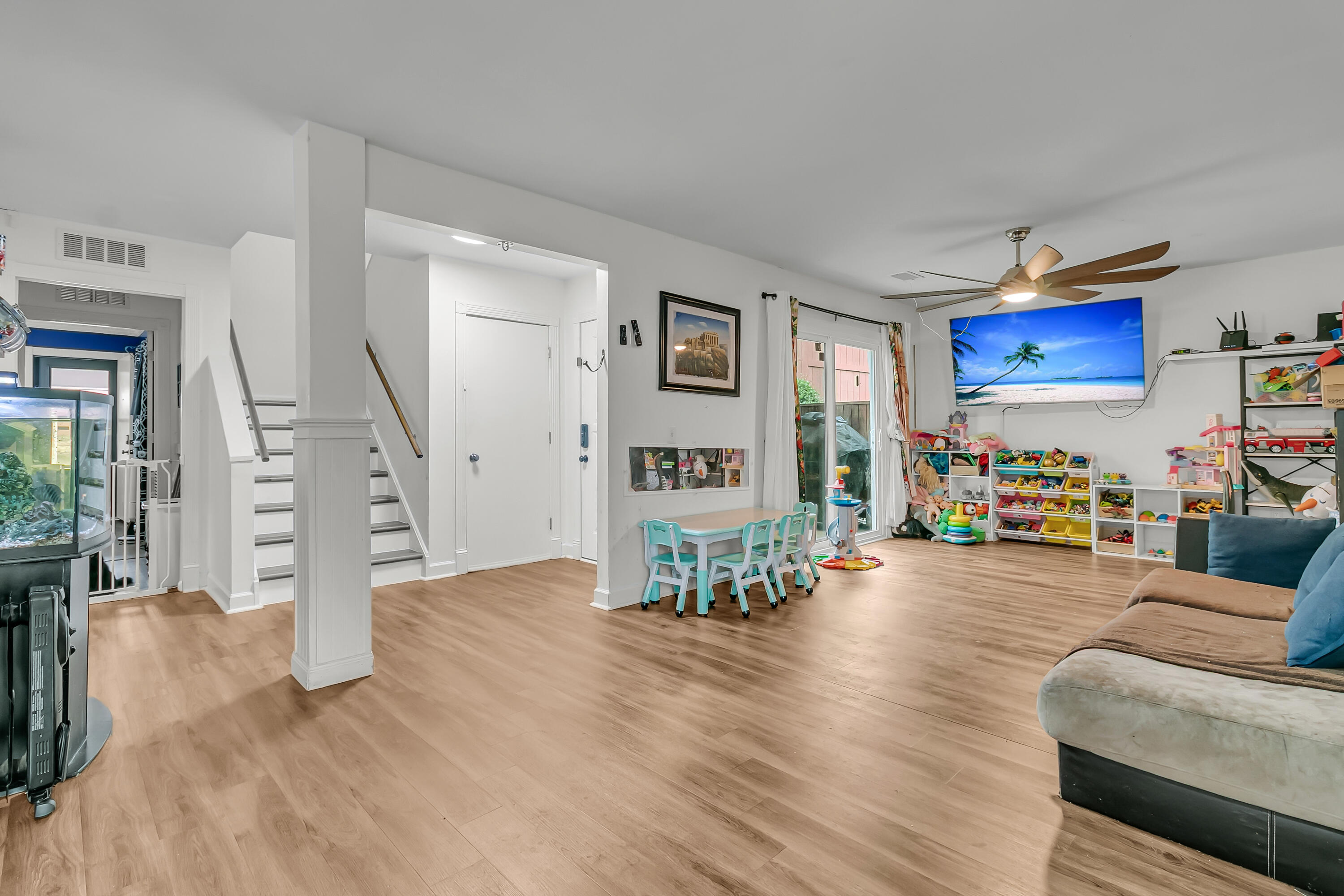 104 Kings Way Summerville, SC 29485 - Photo 2 of 37 1B. 104 Kings Way Kings Grant Summervill