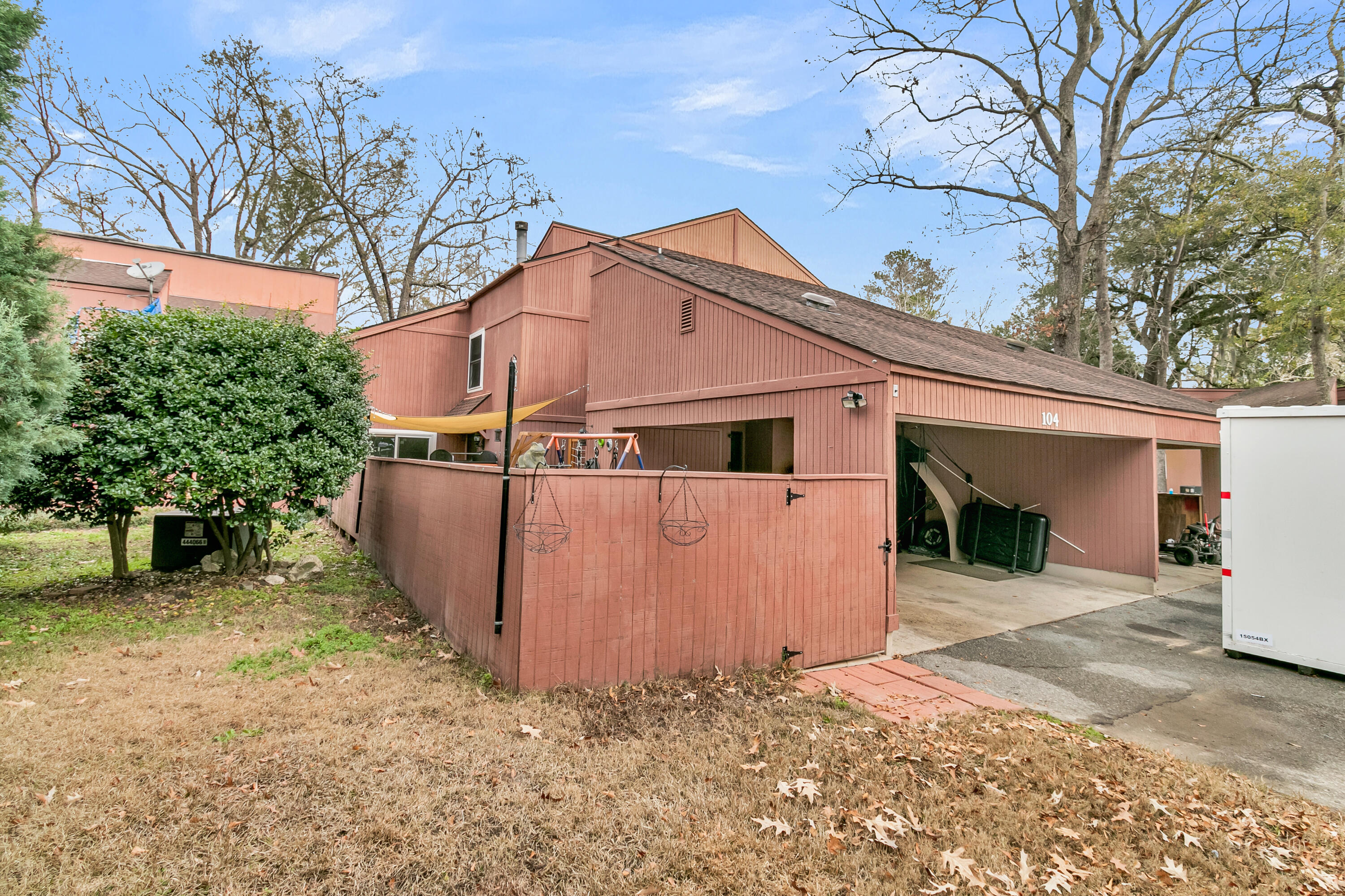 104 Kings Way Summerville, SC 29485 - Photo 4 of 37 02. 104 Kings Way Kings Grant Summervill