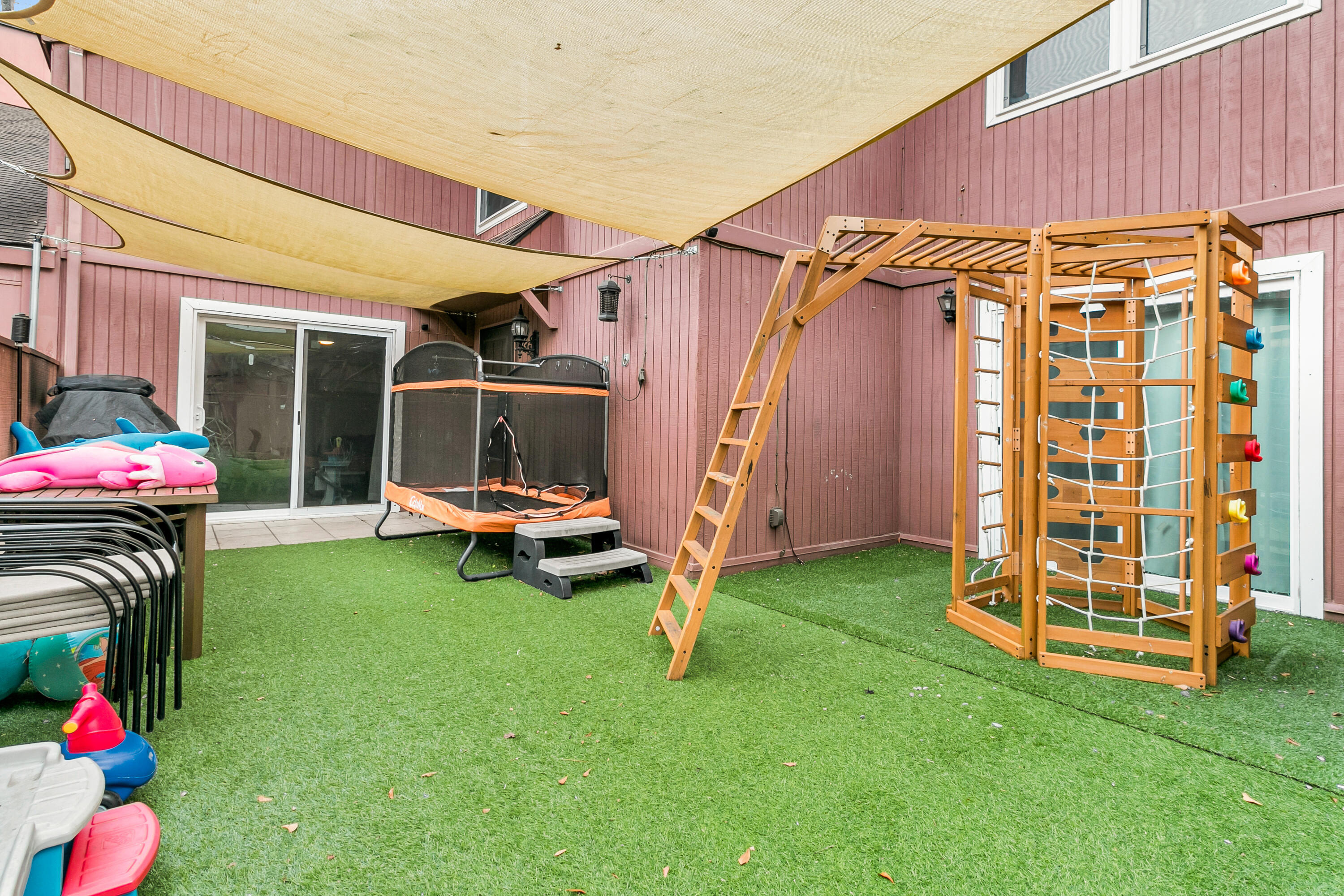 104 Kings Way Summerville, SC 29485 - Photo 8 of 37 07. 104 Kings Way Kings Grant Summervill