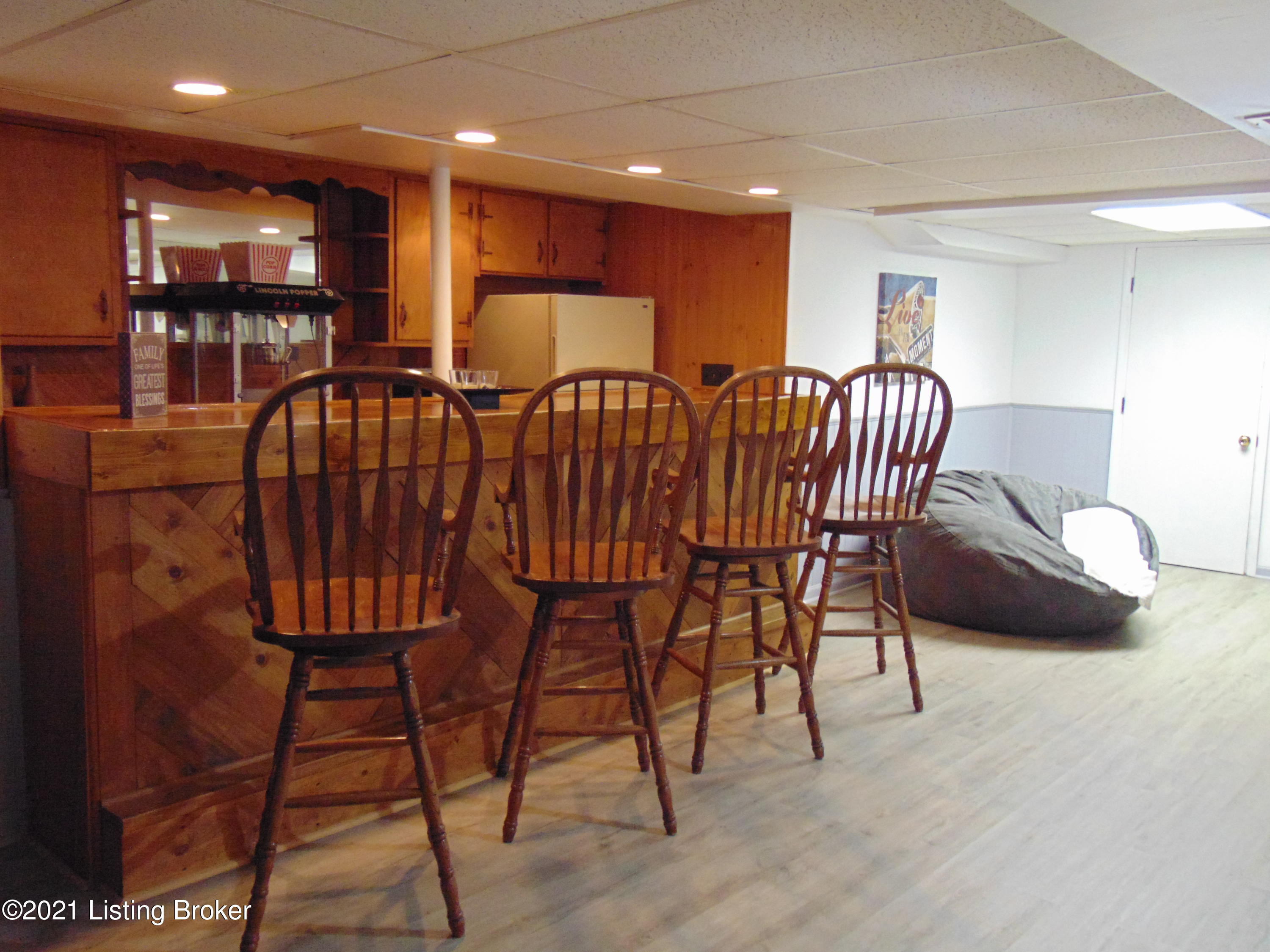 11600 Deering Road Louisville, KY 40272 - Photo 32 of 46 DSC04220