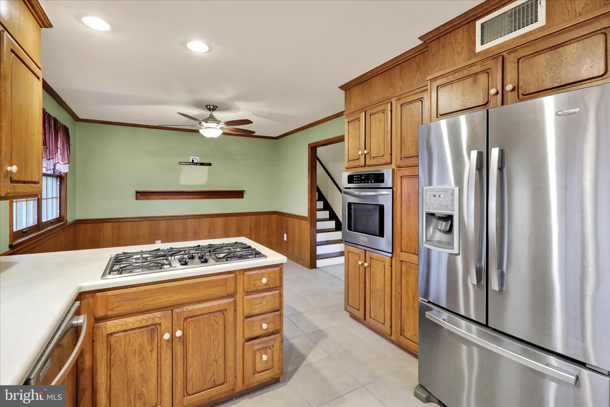 2476 Wilson Street Reading, PA 19605 - Photo 5 of 38 Kitchen - 1