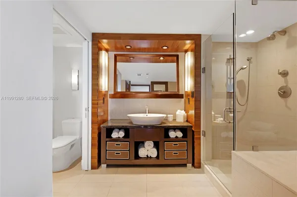 $4,500 | 6801 Collins Avenue, Unit 711 710, Miami Beach, FL 33141