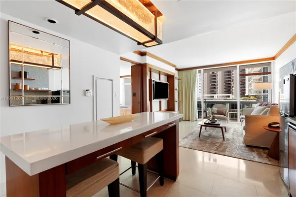 $4,500 | 6801 Collins Avenue, Unit 711 710, Miami Beach, FL 33141