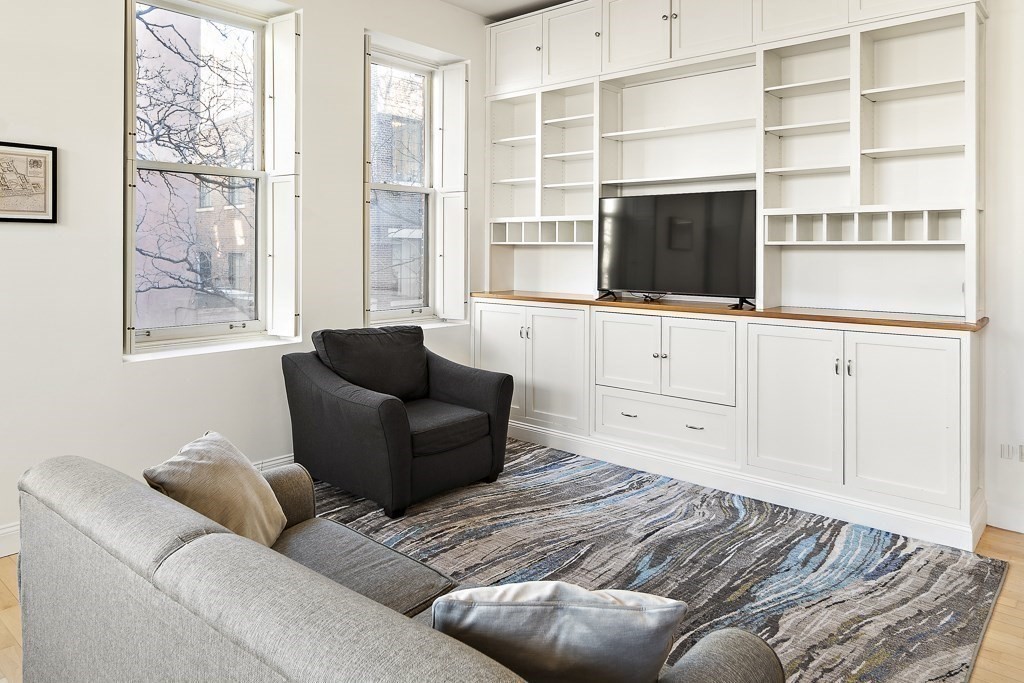 1 Garden Street, Unit 4 Boston, MA 02114 - Photo 5 of 14